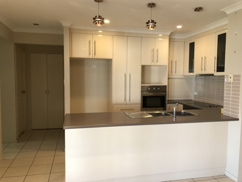 12 Macpherson Street, Moranbah QLD 4744