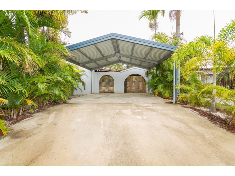 9 BURWOOD CLOSE, Andergrove QLD 4740