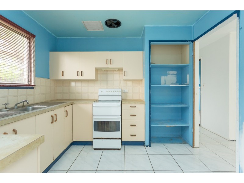 9 BURWOOD CLOSE, Andergrove QLD 4740