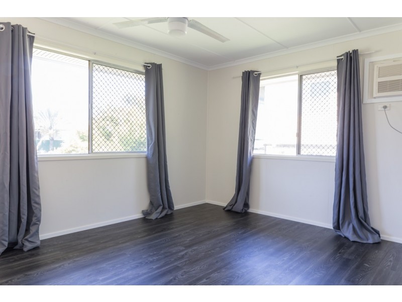 9 Beresford Crescent, Dysart QLD 4745