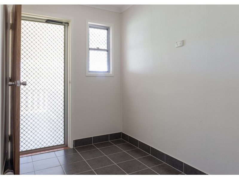 9 Beresford Crescent, Dysart QLD 4745