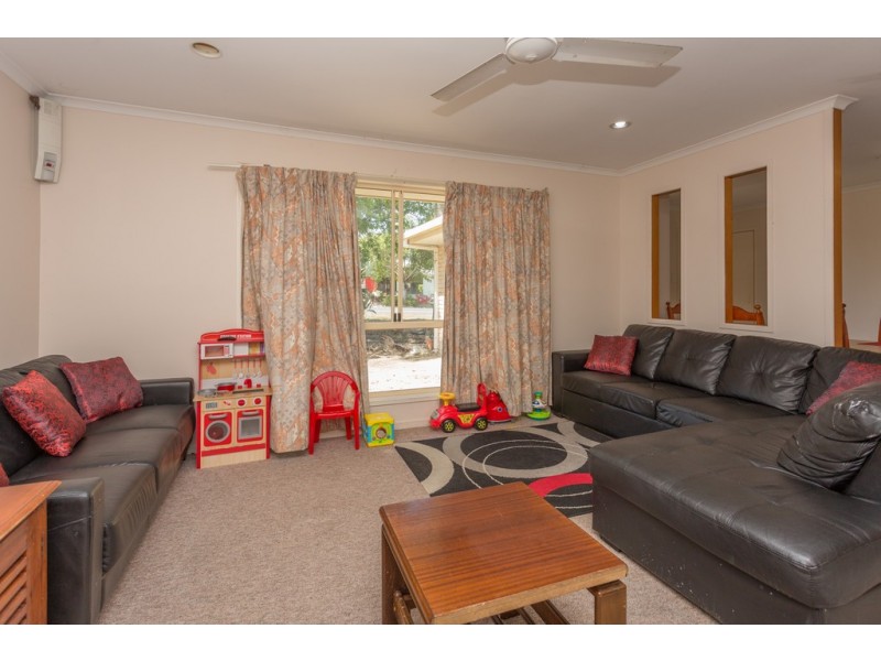 23 Glenella Richmond Road, Glenella QLD 4740