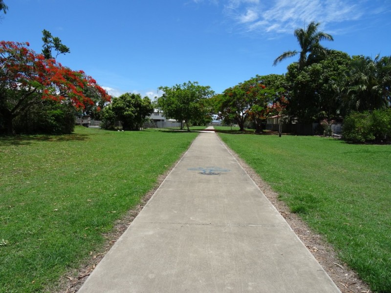14 Tait Street, West Mackay QLD 4740