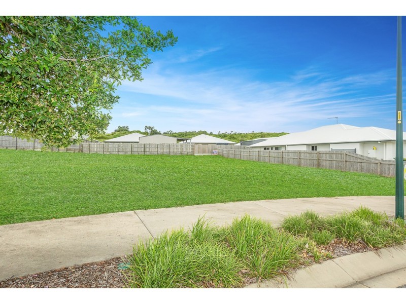 19 Regent Avenue, Richmond QLD 4740