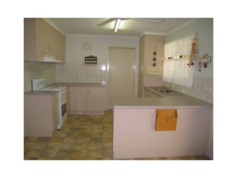 5 Monique Court, Andergrove QLD 4740
