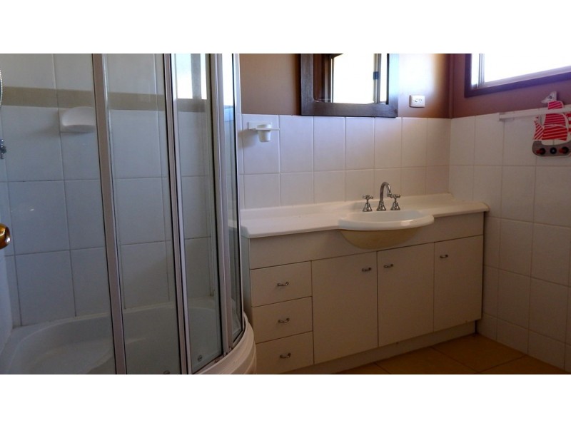 46 Winterer Crescent, Dysart QLD 4745