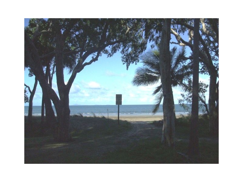 5 Buoro Street, Ball Bay QLD 4741