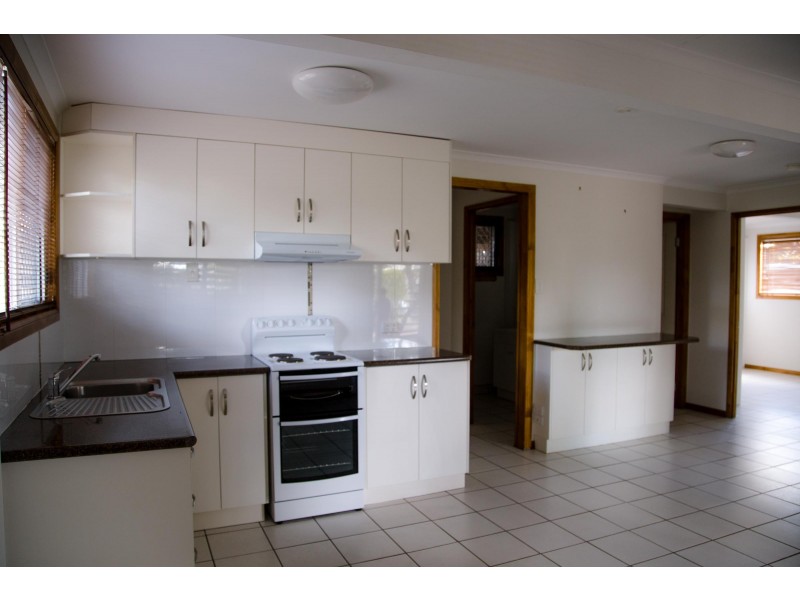 35 Winterer Crescent, Dysart QLD 4745