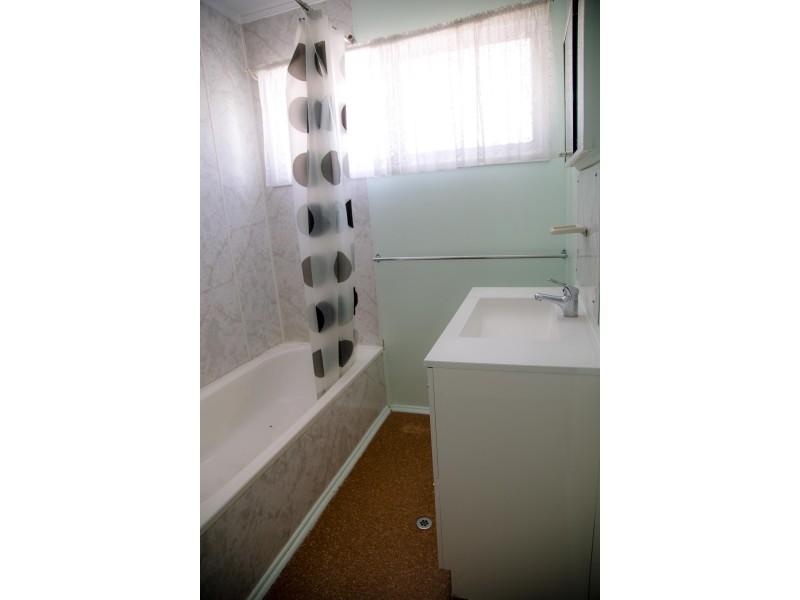 35 Winterer Crescent, Dysart QLD 4745