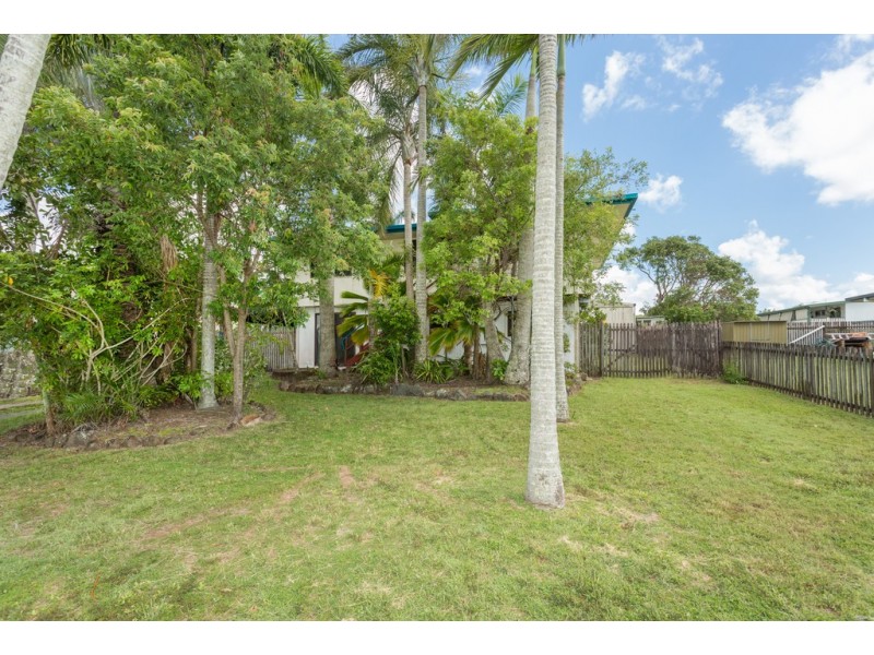 4 Jacaranda Street, Andergrove QLD 4740