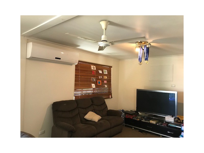 7 Grout Street, Moranbah QLD 4744