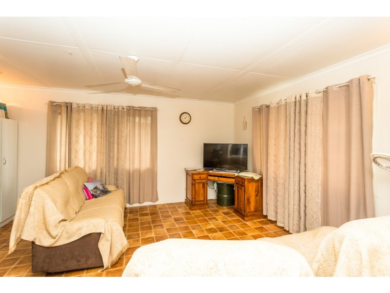 1 Alberta Street, Mirani QLD 4754