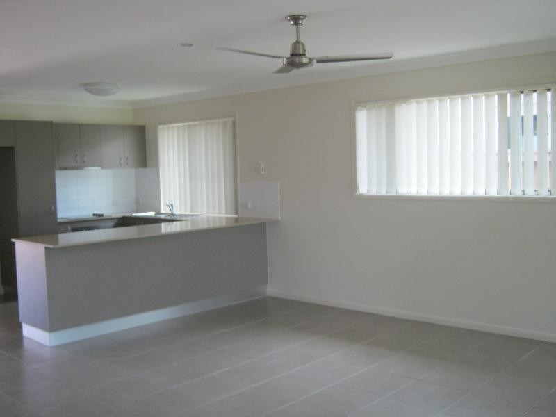 48 Coogee Terrace, Blacks Beach QLD 4740