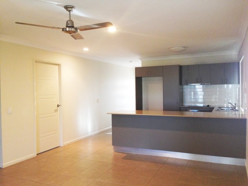 48 Coogee Terrace, Blacks Beach QLD 4740