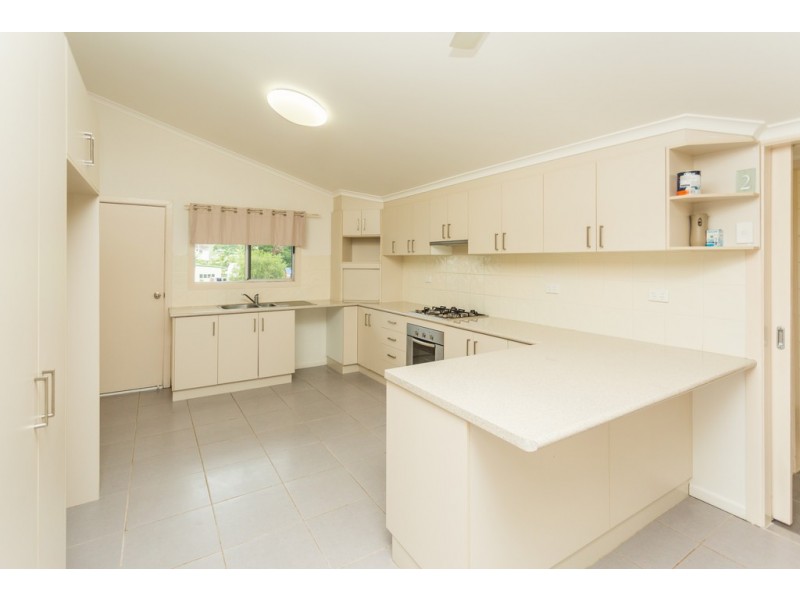 2 Barrier Street, Eton QLD 4741