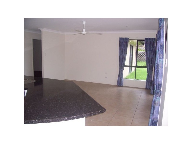 34 Jackson Street, Sarina QLD 4737