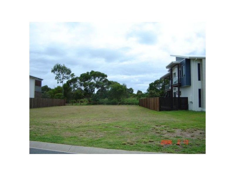 17 Seafarer Court, Blacks Beach QLD 4740