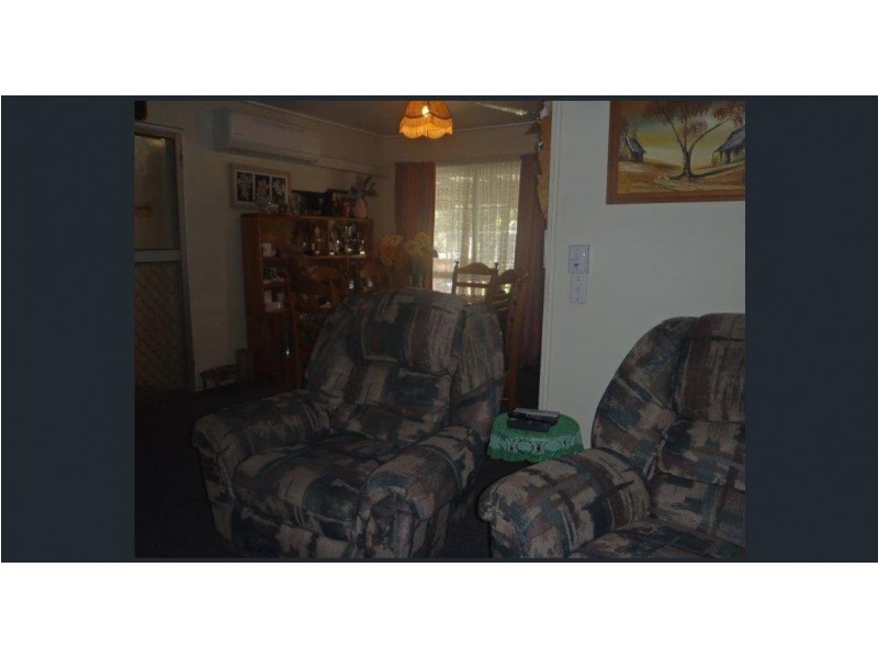 1 Perry, Dysart QLD 4745