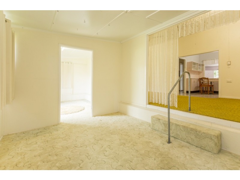 30 Perry St, West Mackay QLD 4740