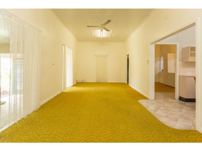 30 Perry St, West Mackay QLD 4740