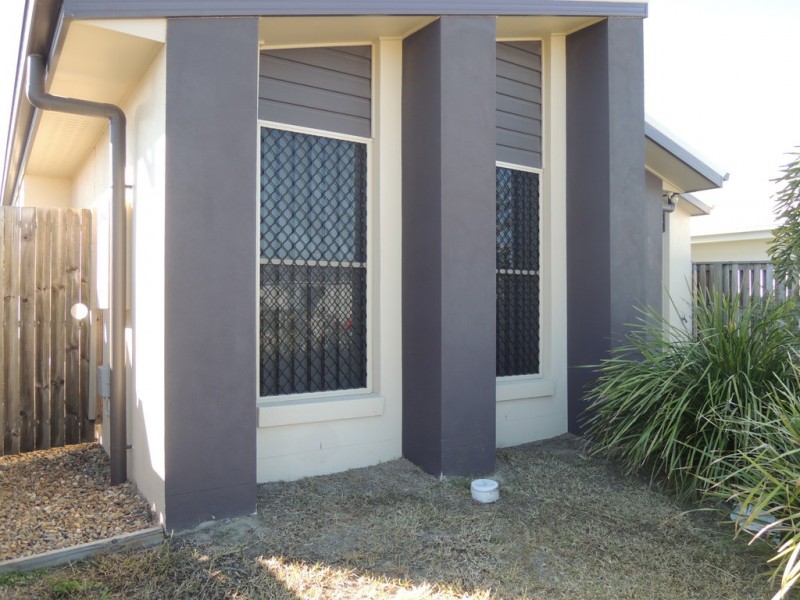 146 Whitehaven Drive, Blacks Beach QLD 4740