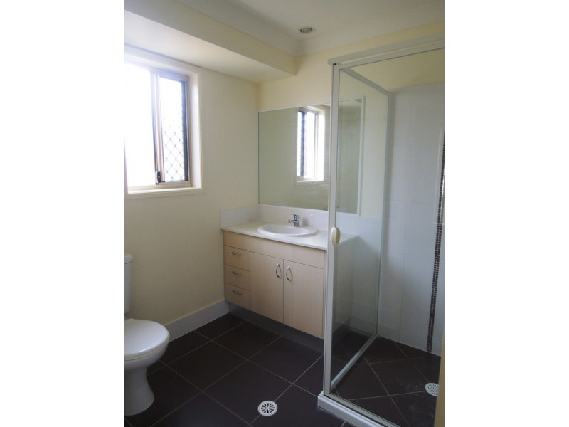 146 Whitehaven Drive, Blacks Beach QLD 4740