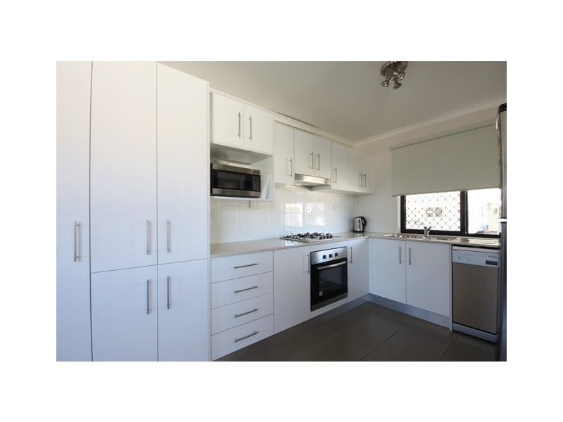 30/5 Atkinson Street, Middlemount QLD 4746
