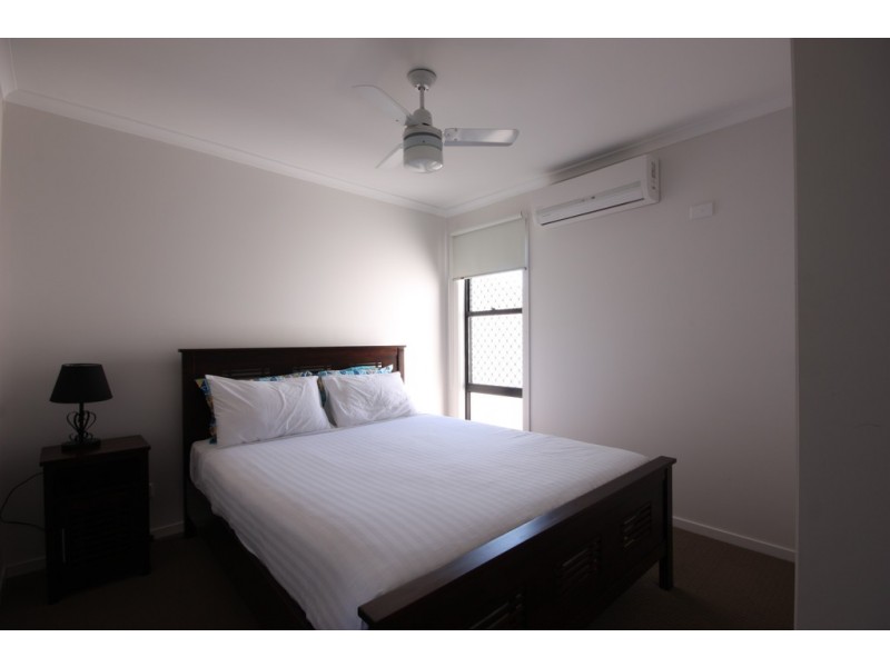 30/5 Atkinson Street, Middlemount QLD 4746