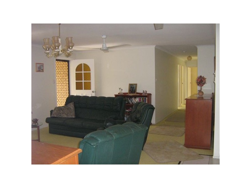 11 Raymond Croker Ave, Mount Pleasant QLD 4740