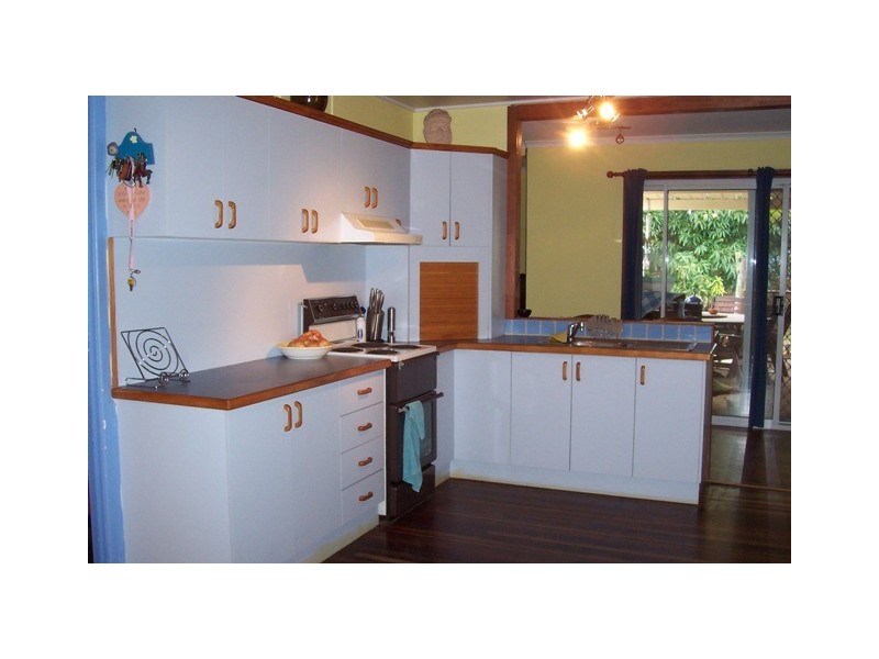 53  Edmonds Street, Bucasia QLD 4750