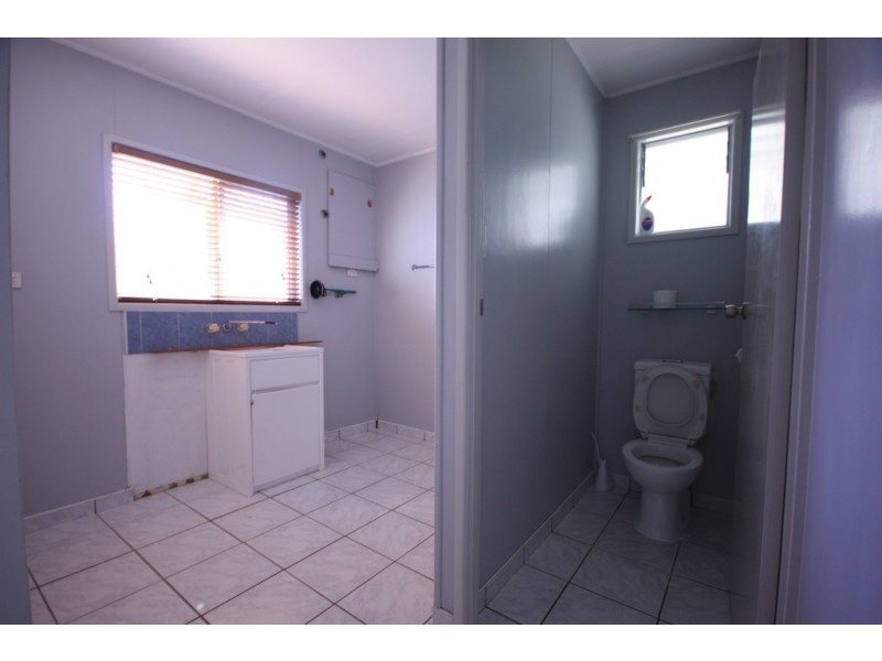 6 Eaglemount Road, Andergrove QLD 4740