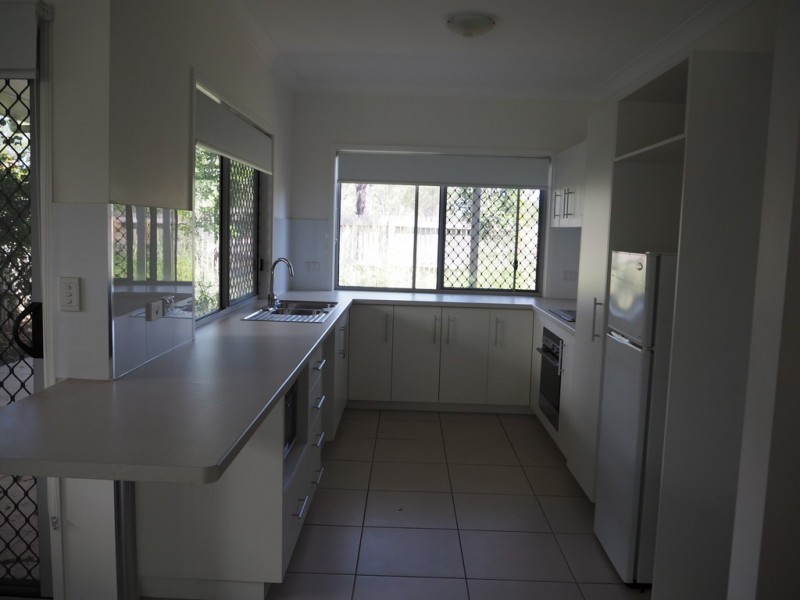11 Matheson Ct, Middlemount QLD 4746