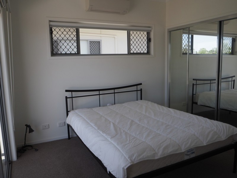 11 Matheson Ct, Middlemount QLD 4746