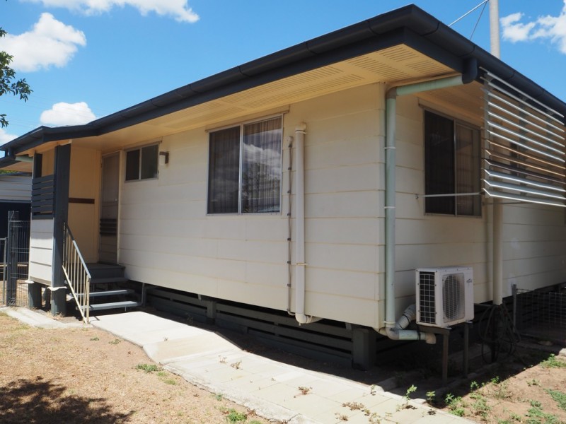 1 Queen Elizabeth Drive, Dysart QLD 4745