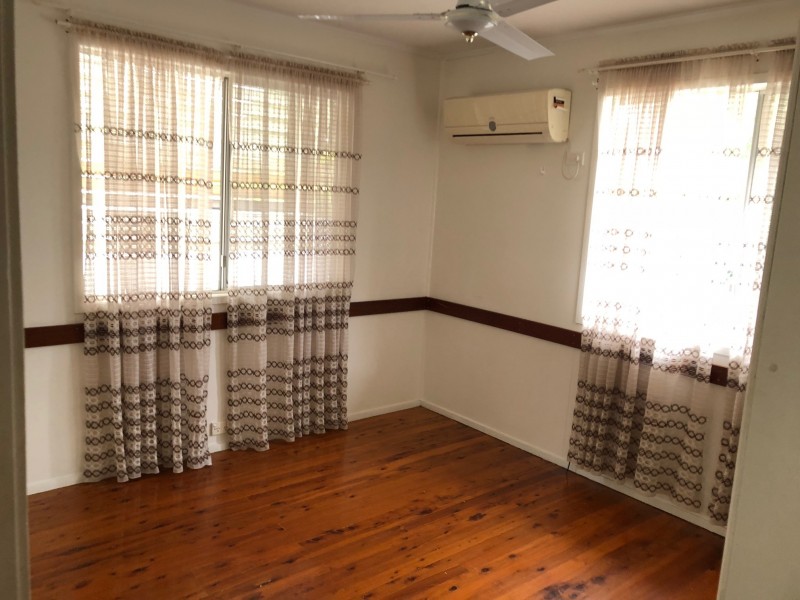 1 Queen Elizabeth Drive, Dysart QLD 4745