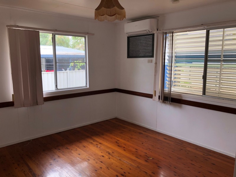 1 Queen Elizabeth Drive, Dysart QLD 4745