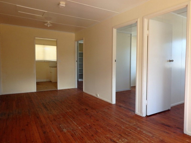13 Brown Street, Dysart QLD 4745