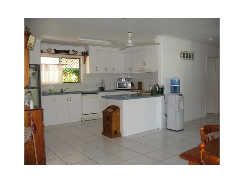24 Nott Street, East Mackay QLD 4740