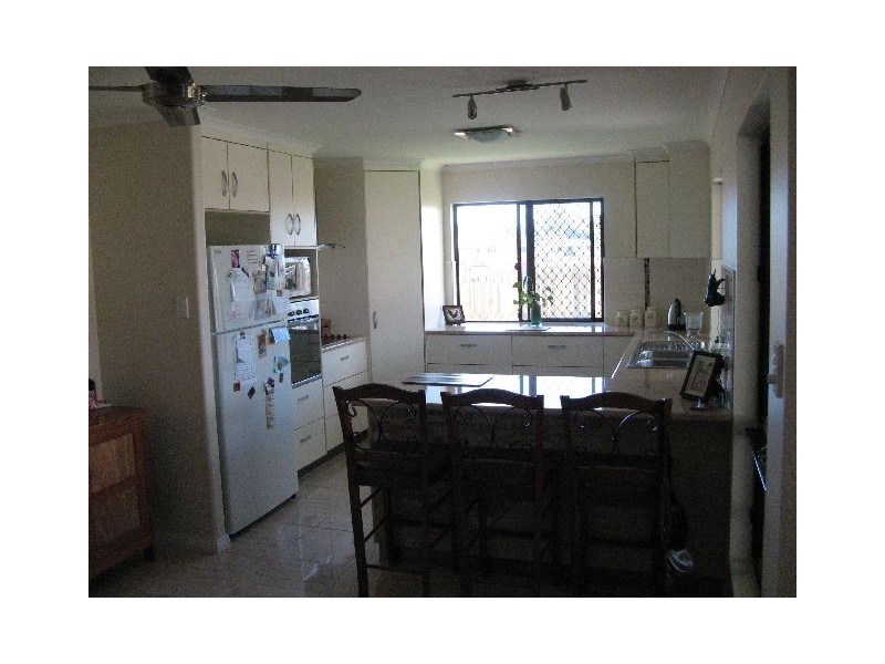 12 Vesta Lane, Ooralea QLD 4740