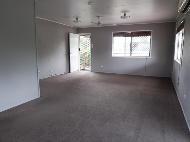 39 Brock Crescent, Dysart QLD 4745