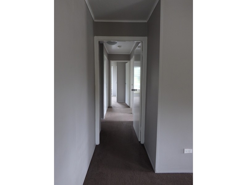 39 Brock Crescent, Dysart QLD 4745