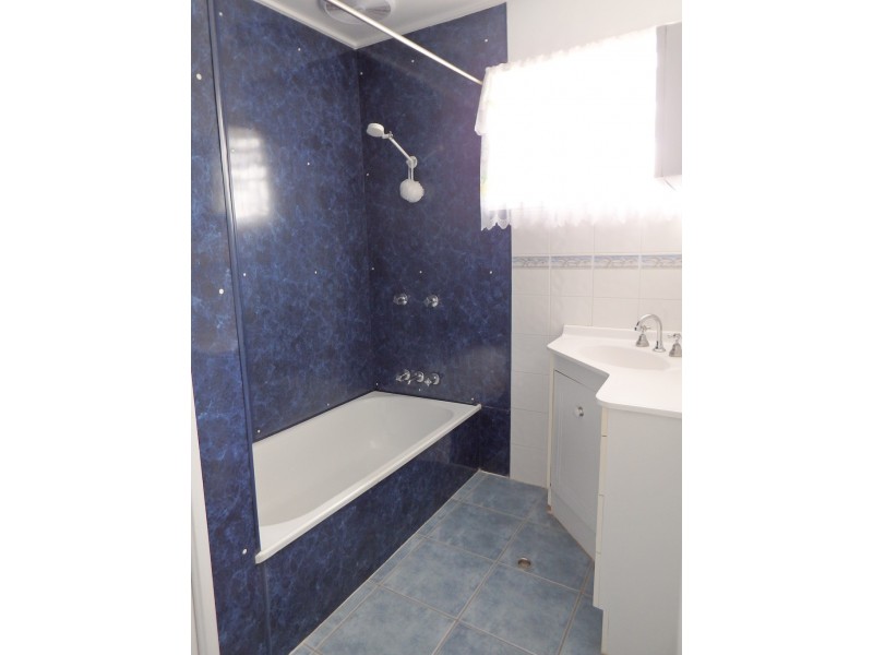 101 Beardmore Crescent, Dysart QLD 4745