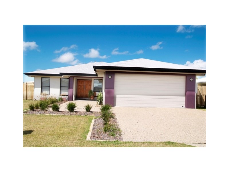 7 Woodroffe Place, Glenella QLD 4740