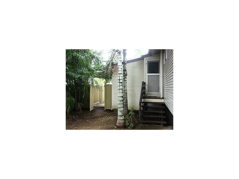 8 Fraser Court, Dysart QLD 4745
