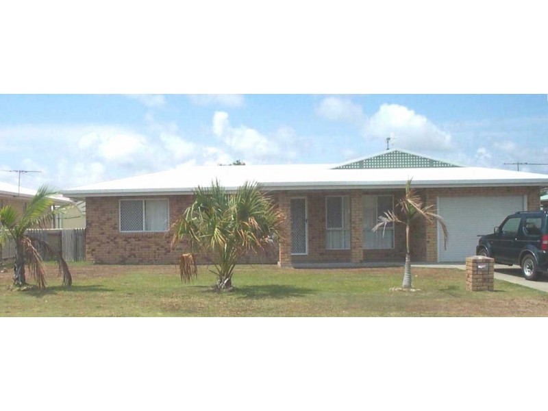 19 Cassia Street, Beaconsfield QLD 4740