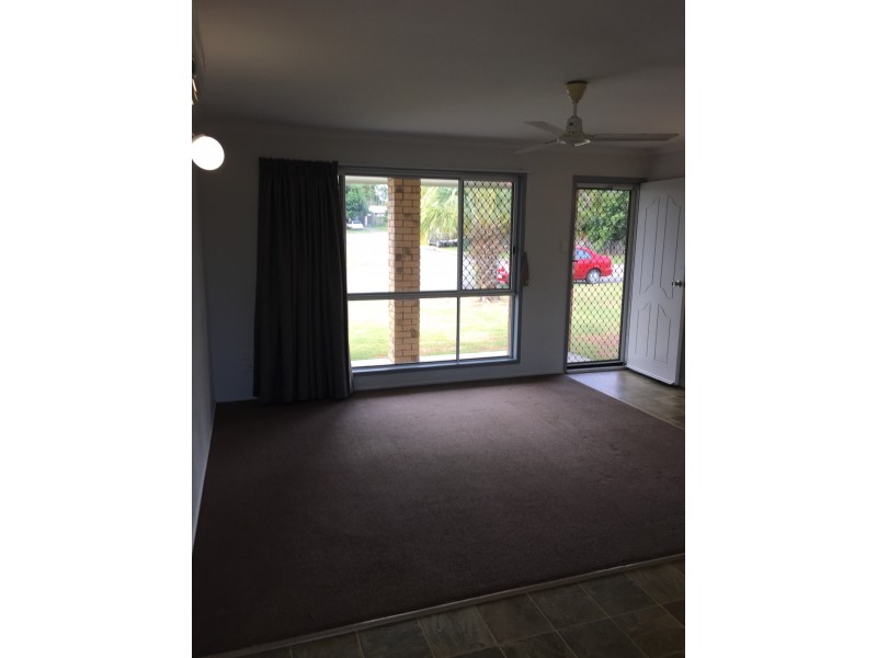 19 Cassia Street, Beaconsfield QLD 4740