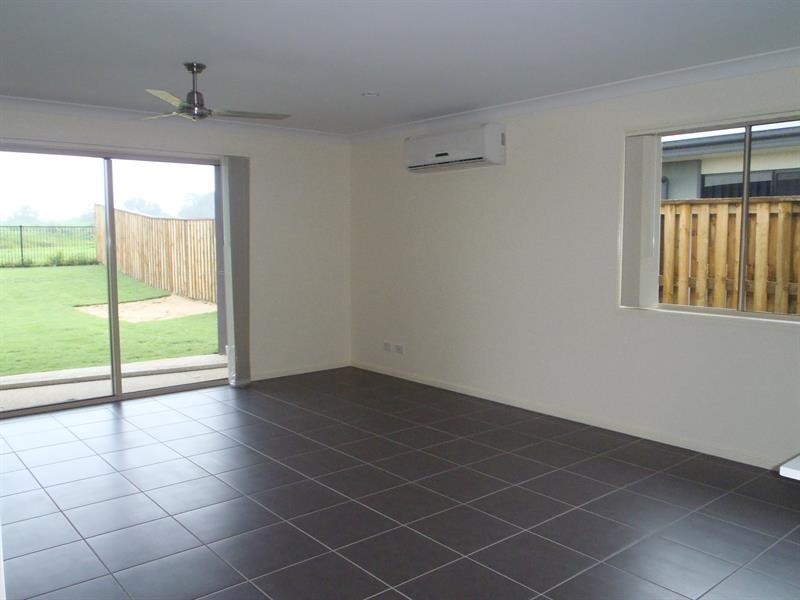 44 Schooner Avenue, Bucasia QLD 4750