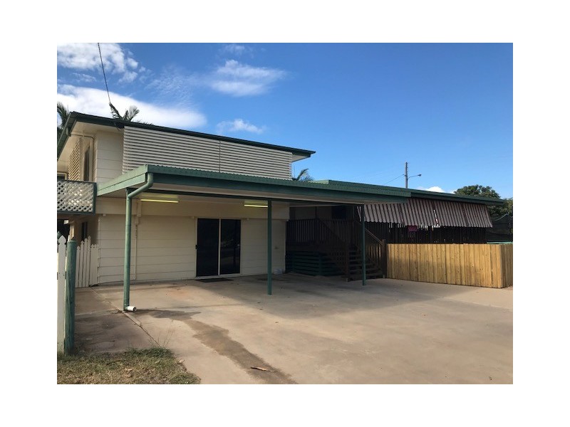 11 Belyando Avenue, Moranbah QLD 4744