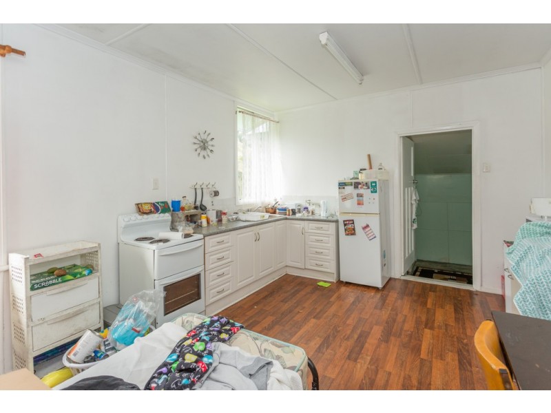 18 Knobel Street, North Mackay QLD 4740