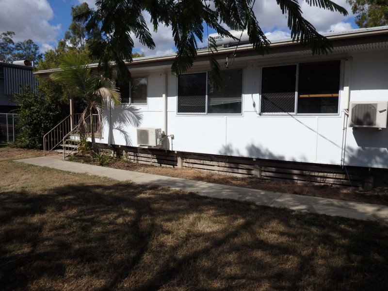 7 Wallace, Dysart QLD 4745